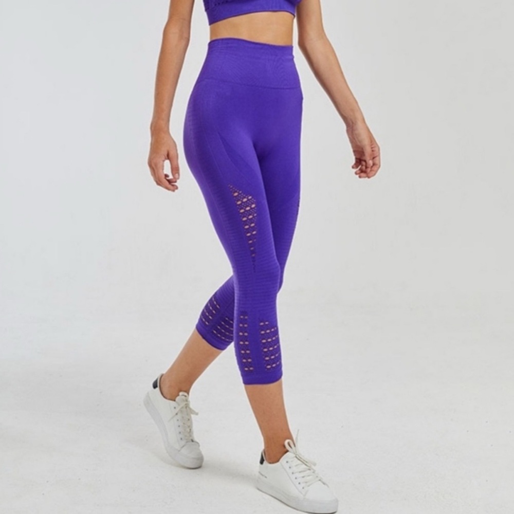Gymshark energy + seamless cropped leggings